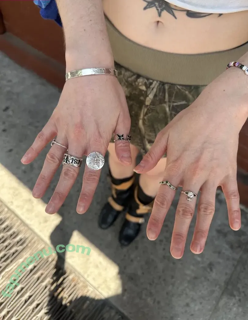 Meg Mills nude photo #0062 (37521291 / carecharmer)