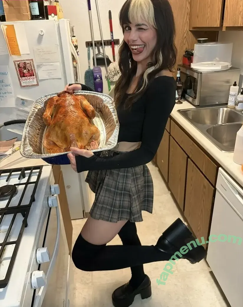 Meg Wilbur nude photo #0010 (littlemonsterdoll)