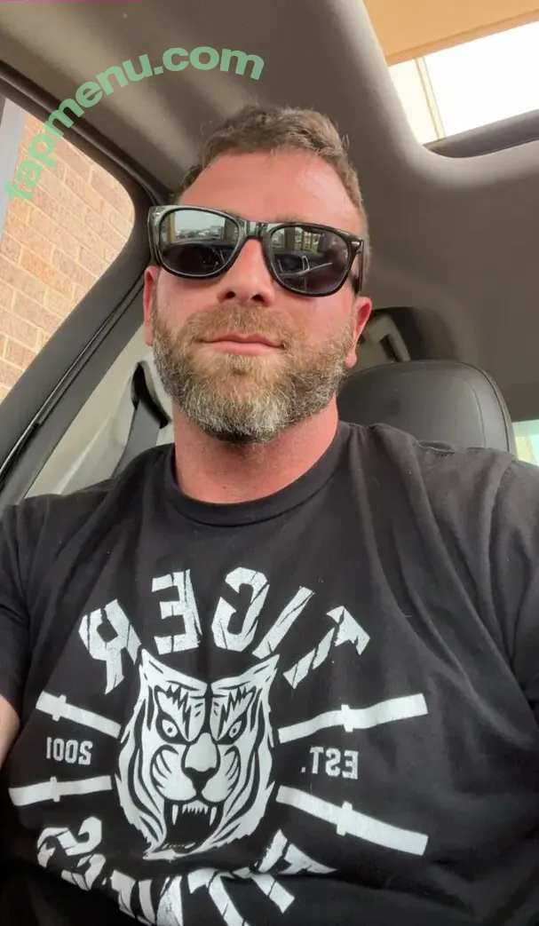 megadongx nude photo #0365 (megadongx)