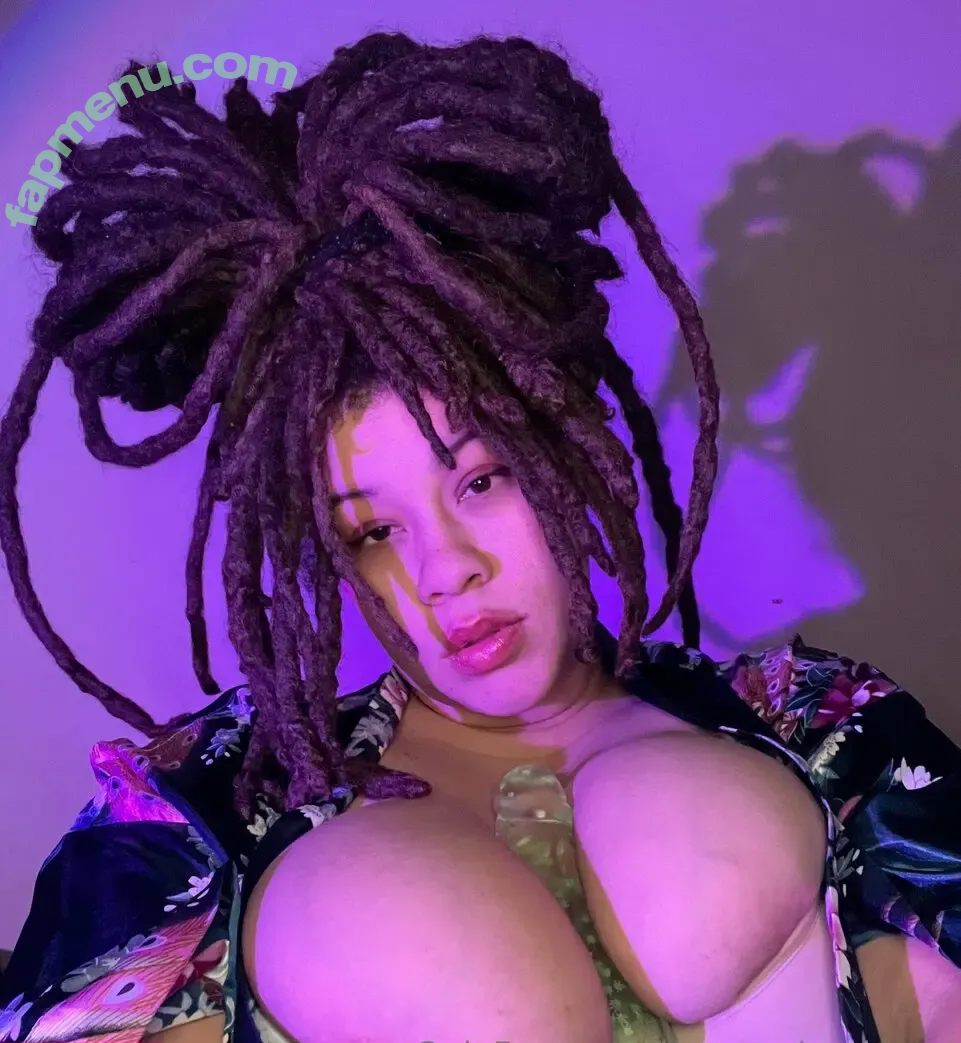 Megamiandyami nude photo #0021 (MegamiKym / megamik / megaminyc)