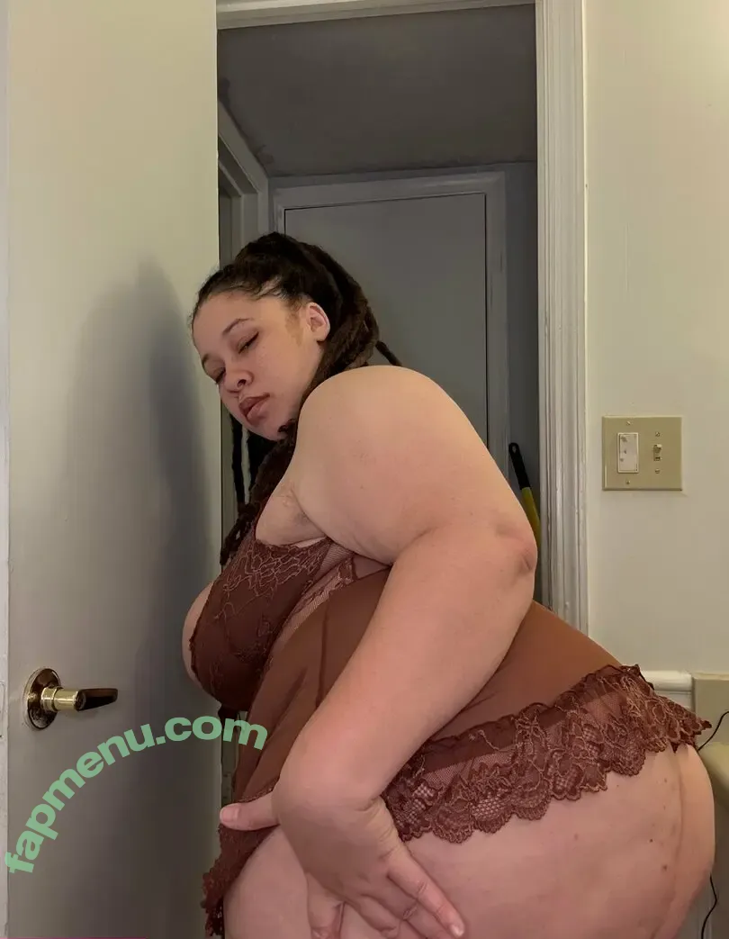 Megamiandyami nude photo #0032 (MegamiKym / megamik / megaminyc)