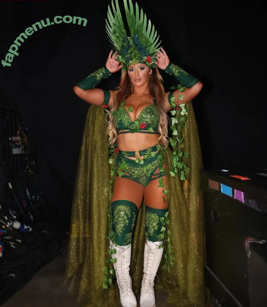 Megan Bayne nude photo #1470 (meganbayne / themeganbayne)