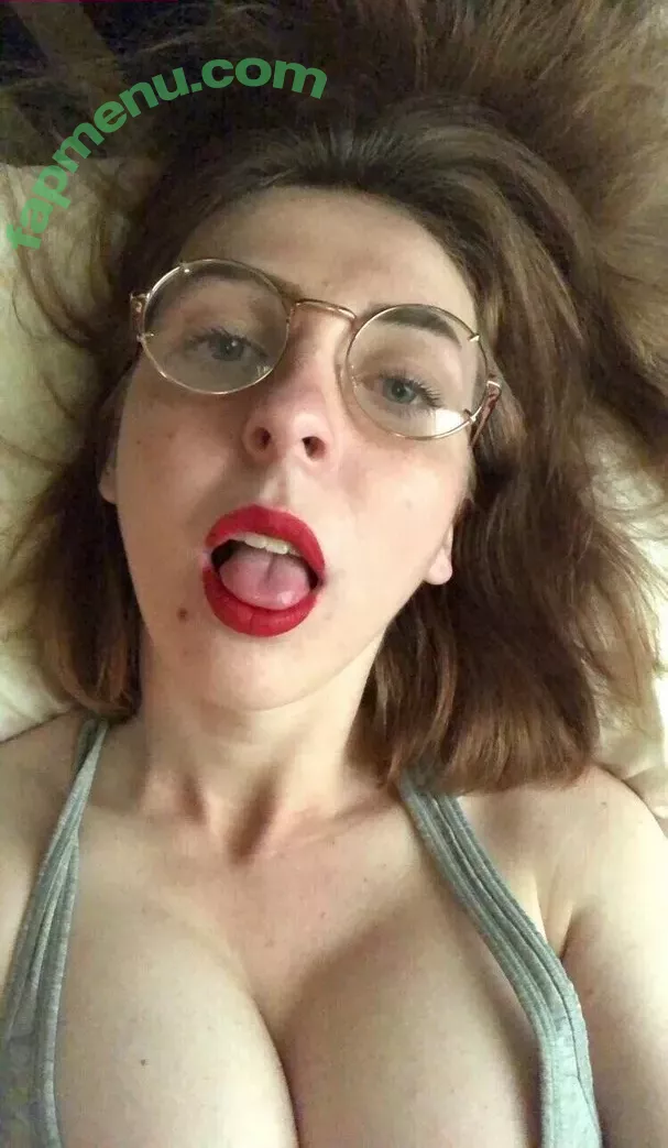 Megan Bitchell nude photo #0148 (MeganBitchell / Megbitchell / lucyskyes / megan.bitchell)