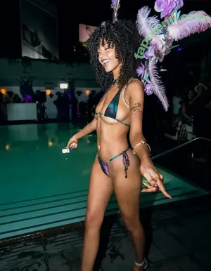 Megan Botnick / mbeeco nude photo #0483