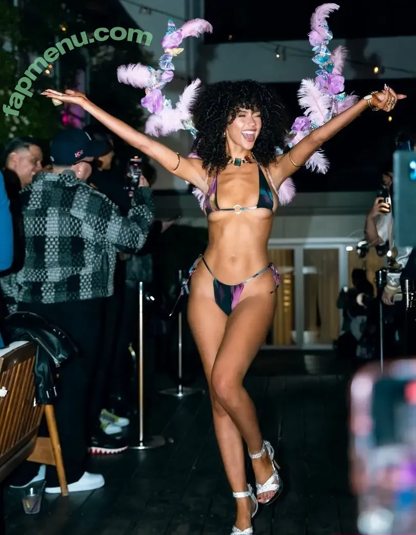 Megan Botnick nude photo #0488 (mbeeco)