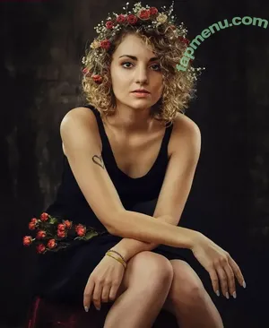 Megan Ciafre / meganciafre nude photo #0024