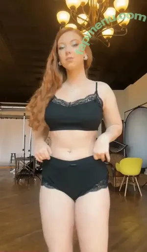 Megan DeLuca / Megmdxoxo_ / megandeluca nude photo #0032