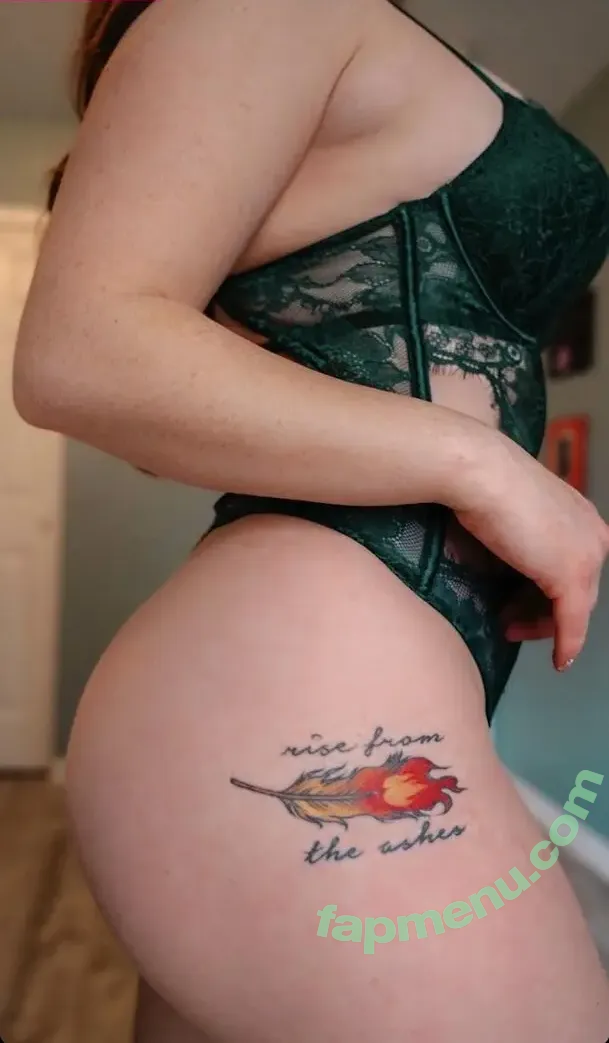 Megan DeLuca nude photo #0019 (Megmdxoxo_ / megandeluca)