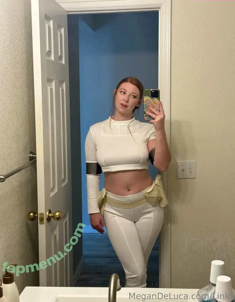 Megan DeLuca nude photo #1188 (Megmdxoxo_ / megandeluca)