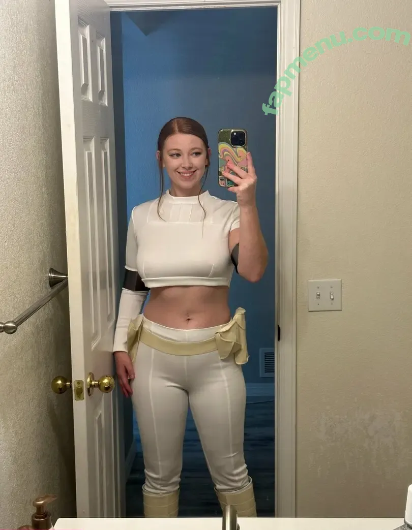 Megan DeLuca nude photo #1189 (Megmdxoxo_ / megandeluca)