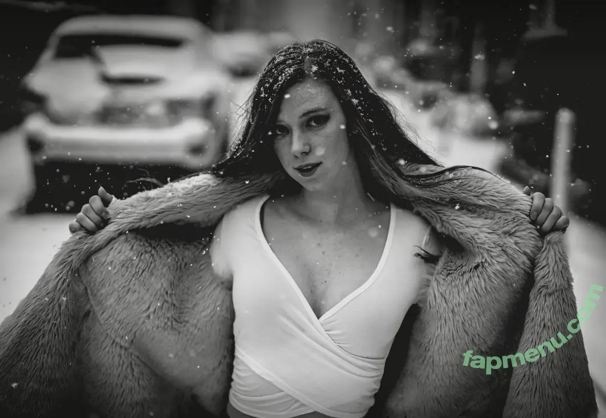 Megan DeLuca nude photo #1494 (Megmdxoxo_ / megan_deluca / megandeluca)