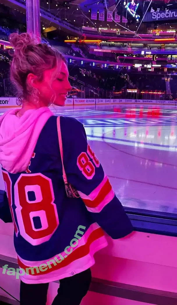 Megan Eugenio nude photo #0172 (Overtime Megan / Overtimemegan)