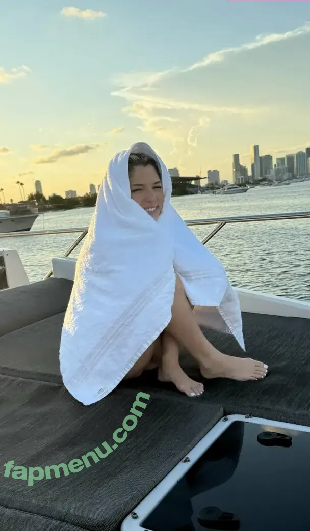 Megan Eugenio nude photo #0235 (Overtime Megan / Overtimemegan)