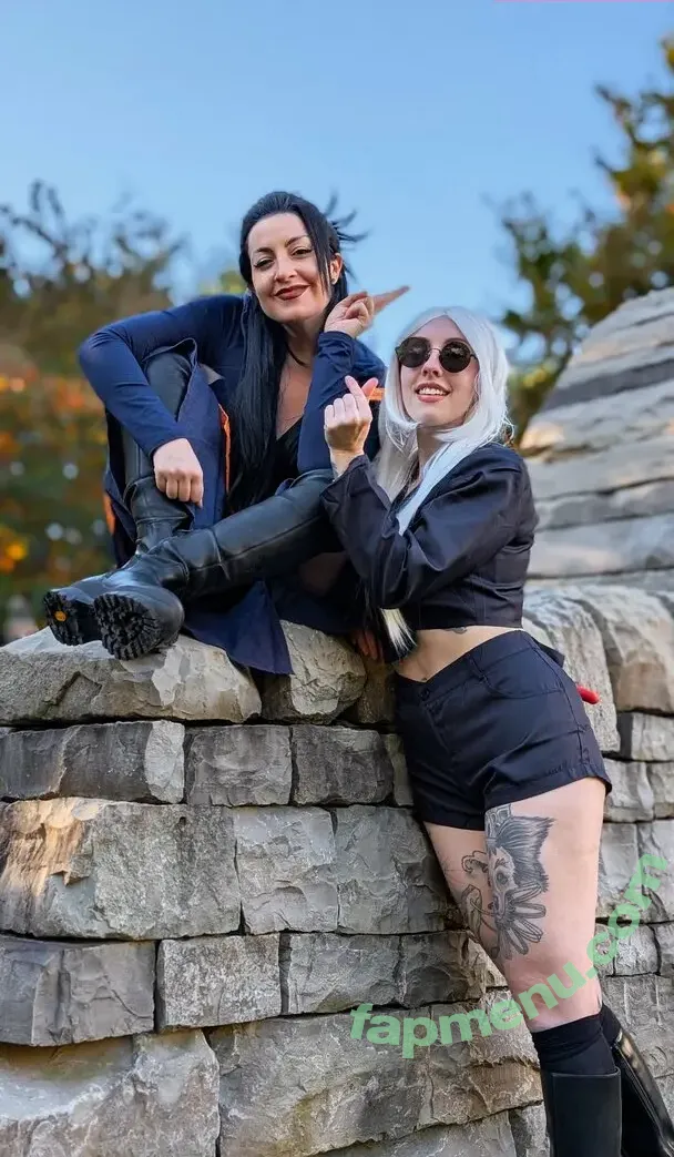 Megan Everett nude photo #0192 (meverett_ / moitoi)