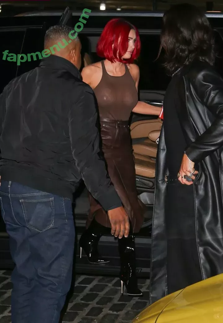 Megan Fox nude photo #1952 (fatmeganfox / meganfox)