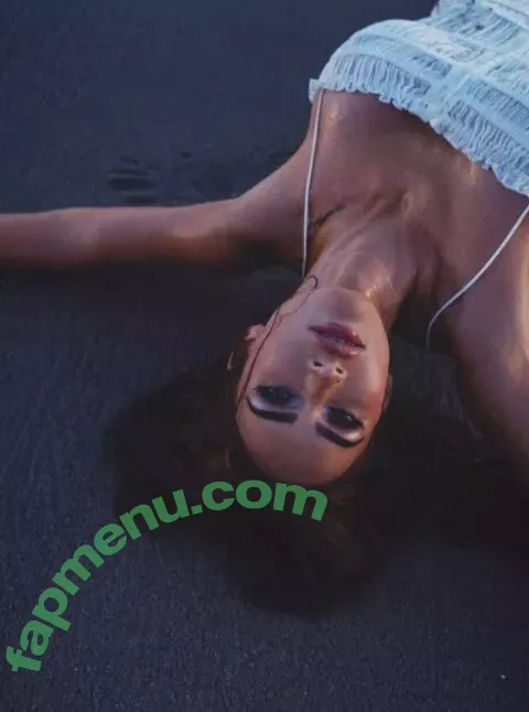 Megan Fox nude photo #1985 (fatmeganfox / meganfox)