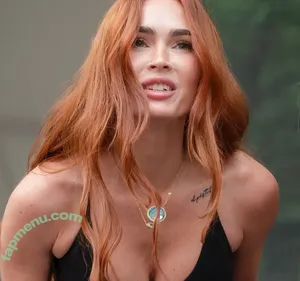 Megan Fox / megan.fox / meganfox nude photo #2344