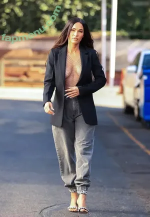 Megan Fox / megan.fox / meganfox nude photo #2354