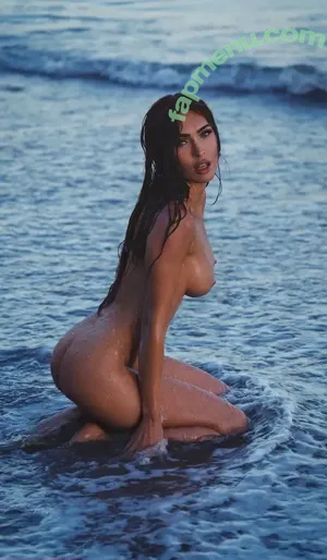 Megan Fox / action / meganfox nude photo #2433