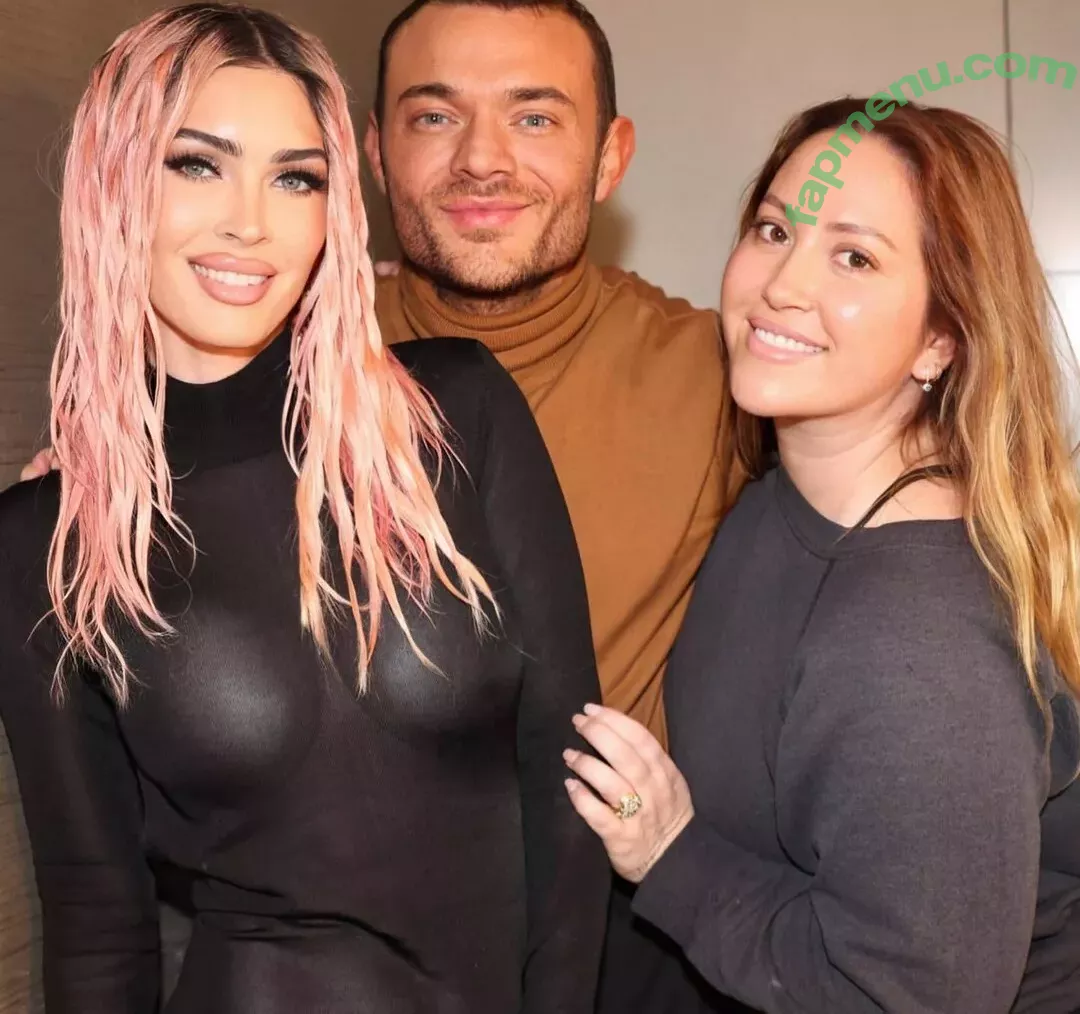 Megan Fox nude photo #2014 (fatmeganfox / meganfox)