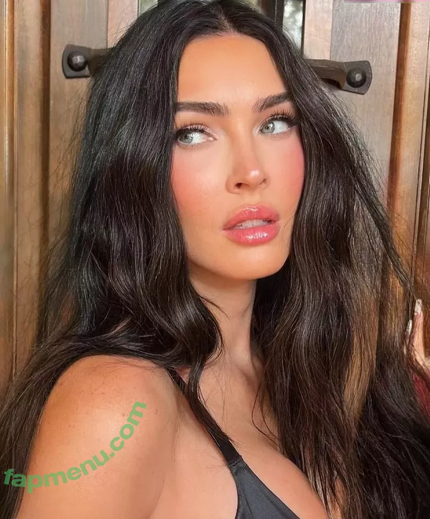 Megan Fox nude photo #2050 (fatmeganfox / meganfox)