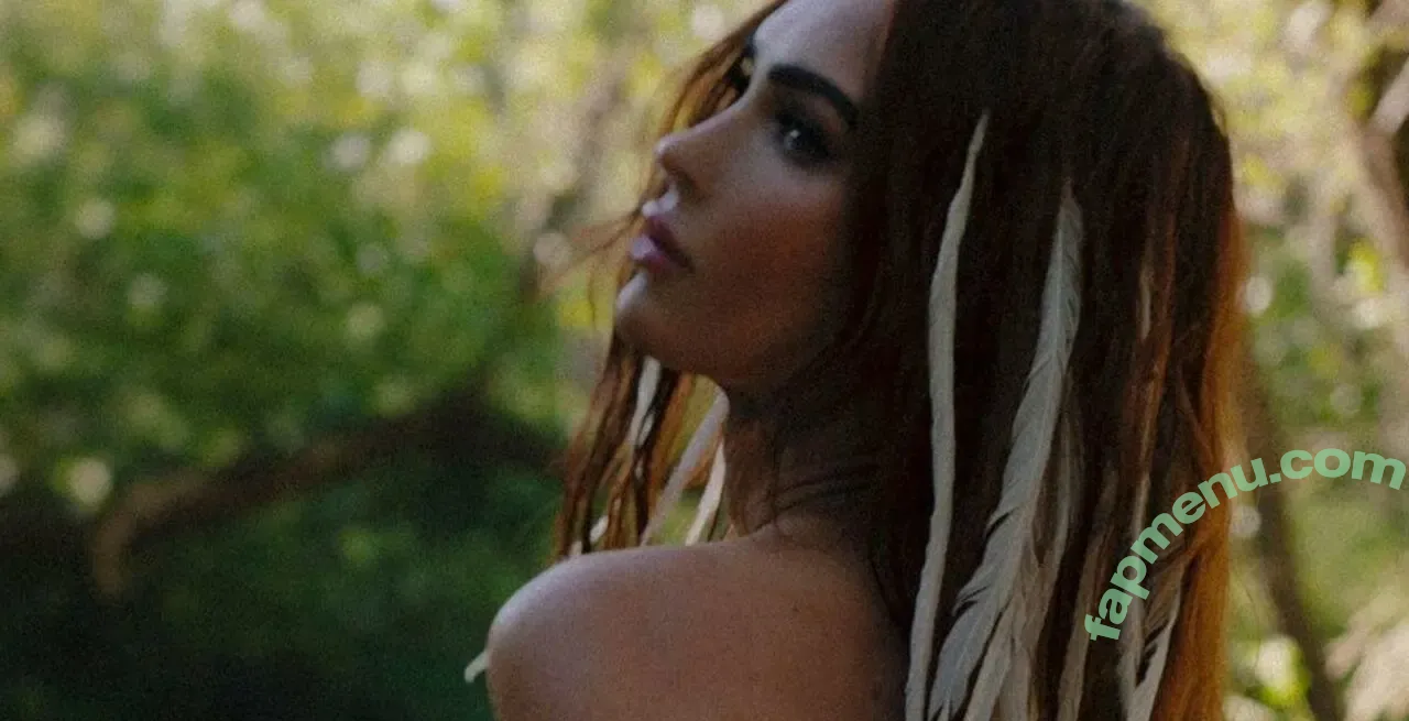 Megan Fox nude photo #2331 (megan.fox / meganfox)