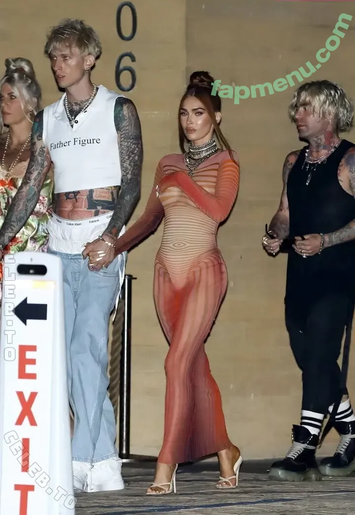 Megan Fox nude photo #2614 (fatmeganfox / meganfox)