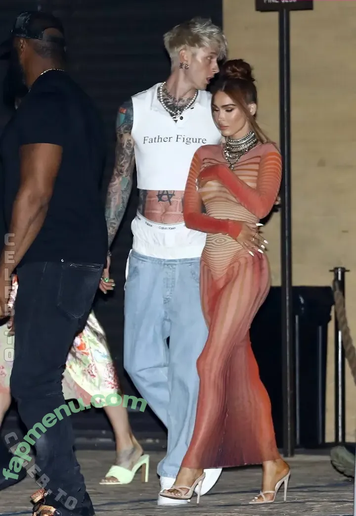 Megan Fox nude photo #2617 (fatmeganfox / meganfox)