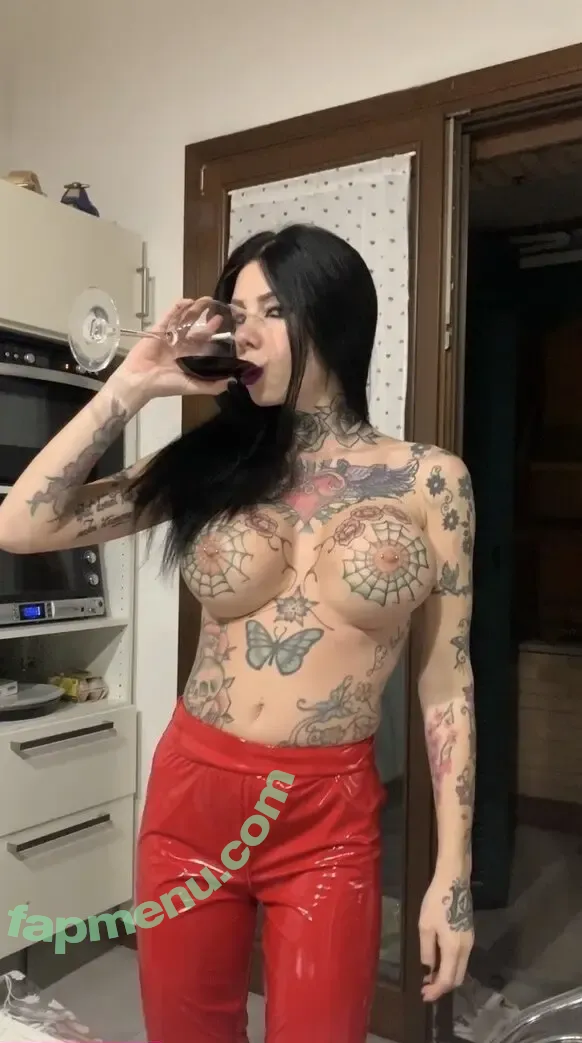 Megan Inky nude photo #0040 (inky_real / meganinky84)