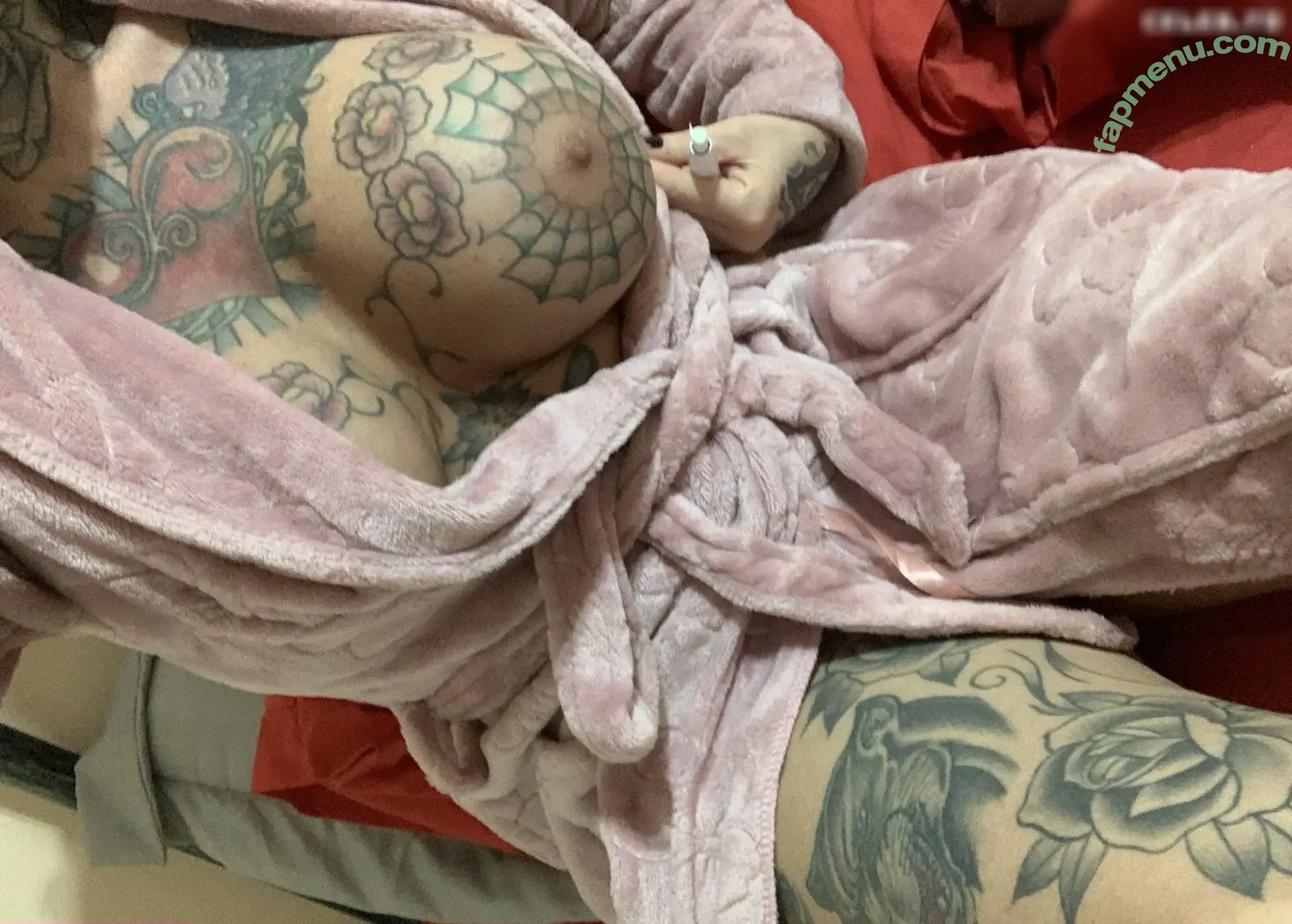 Megan Inky nude photo #0295 (inky_real / meganinky84)