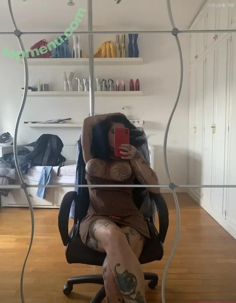 Megan Inky nude photo #0370 (inky_real / meganinky84)