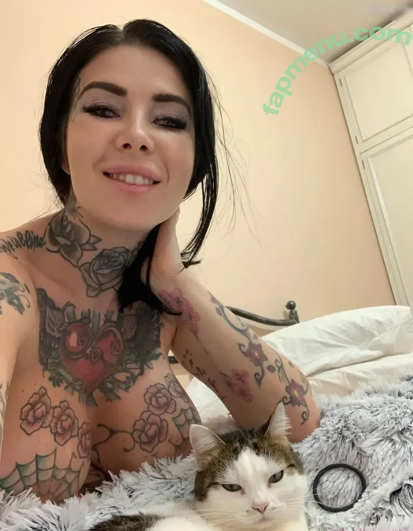 Megan Inky nude photo #0478 (inky_real / meganinky84)