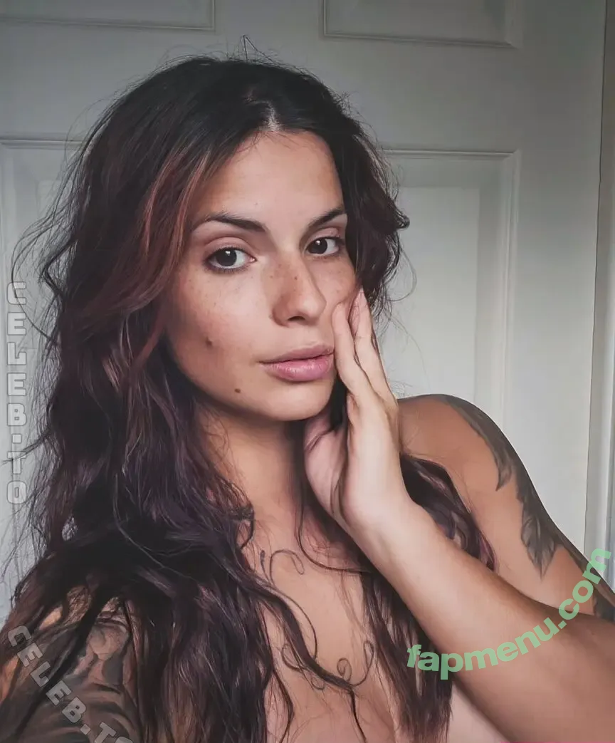 Megan L nude photo #0067 (meganlheureux16 / meganlhx / melon_can)