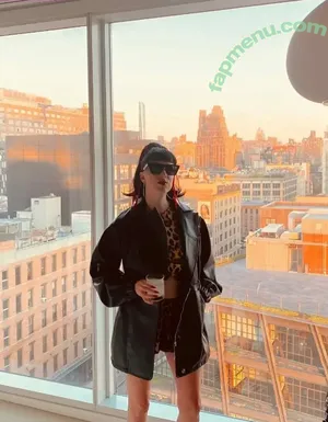 Megan Louise / Desire (desire_musicofficial / desire_musicofficial nude photo #0096