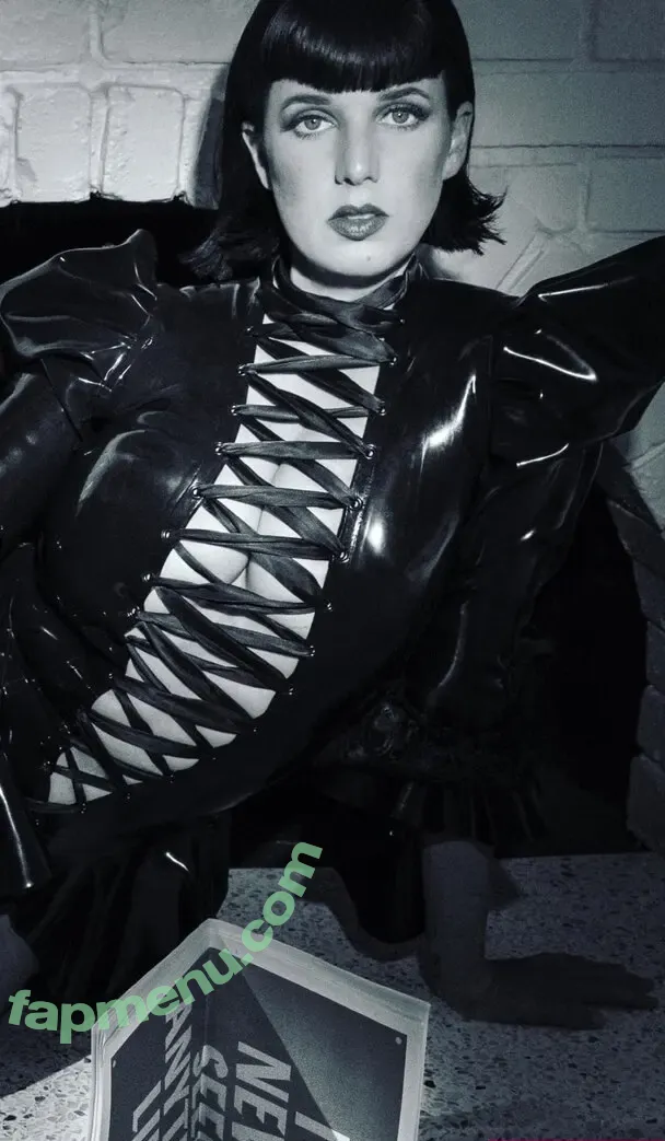 Megan Louise nude photo #0058 (Desire (desire_musicofficial / desire_musicofficial)