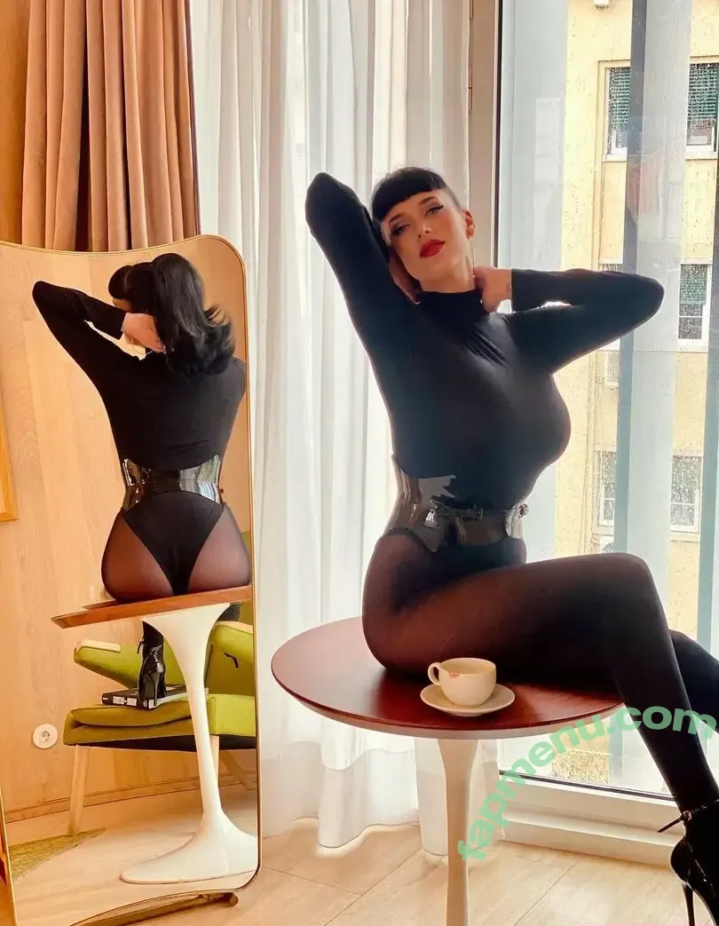 Megan Louise nude photo #0066 (Desire (desire_musicofficial / desire_musicofficial)