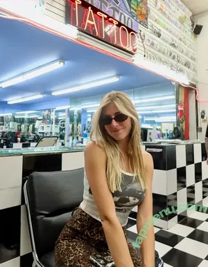 Megan Lucky / meglucky53 nude photo #0088