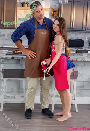 Megan Marx / Fit_Sub / Meganmarxxx / meganmarx nude photo #0123