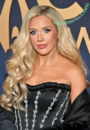 Megan Moroney / megmoroney nude photo #0134