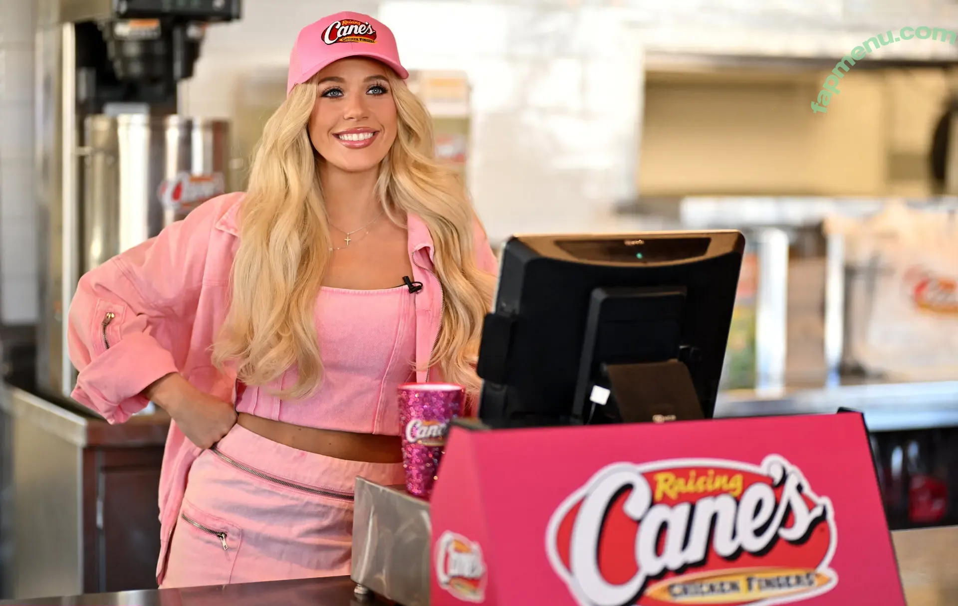 Megan Moroney nude photo #0105 (megmoroney)