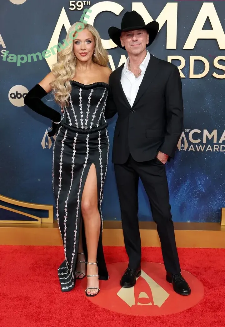 Megan Moroney nude photo #0144 (megmoroney)