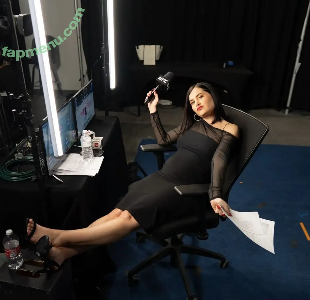 Megan Olivi nude photo #0016 (MeganOlivi)