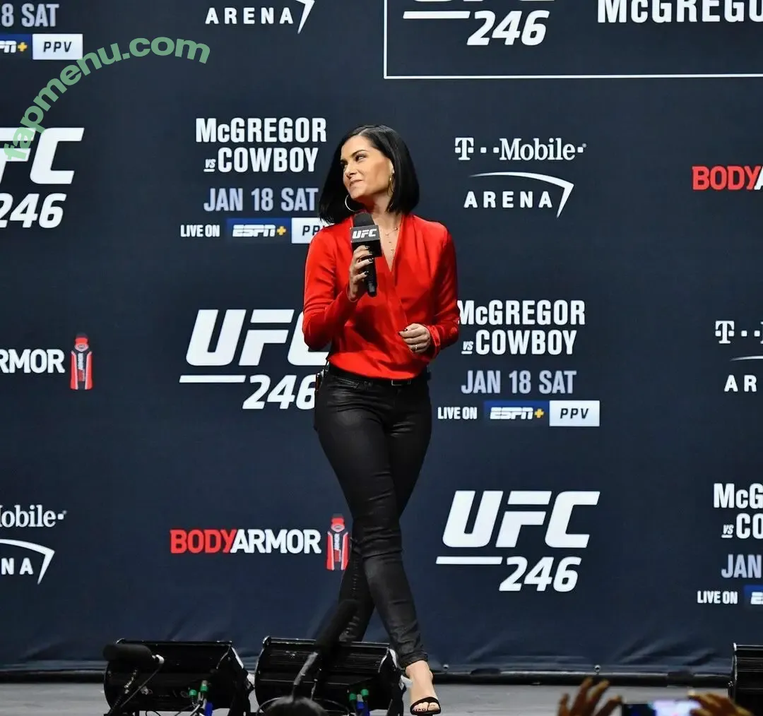 Megan Olivi nude photo #0037 (MeganOlivi)