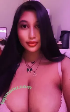 Megan Shaye / FilipinaMami_ / HoneyShaye / shayebaby_xo nude photo #0045