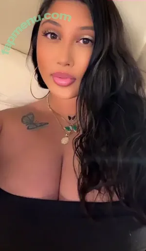 Megan Shaye / FilipinaMami_ / HoneyShaye / shayebaby_xo nude photo #0060