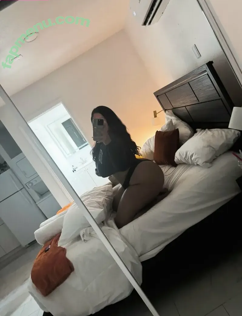 Megan Shaye nude photo #0047 (FilipinaMami_ / HoneyShaye / shayebaby_xo)