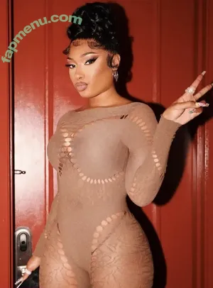  nude photo #0009
