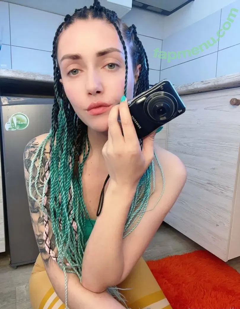 megan_vik nude photo #0089 (megan_vik)