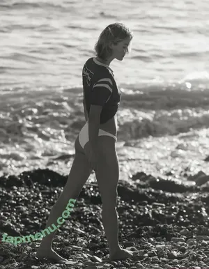 Megan Williams / meg.williams / meganmayw / meganwilliamsx nude photo #0047