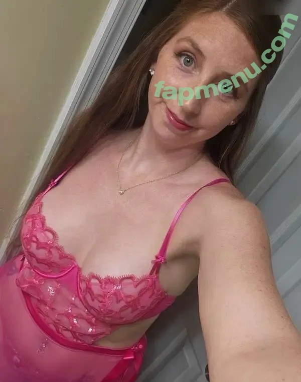 meganakaaldi nude photo #0002 (meganakaaldi)